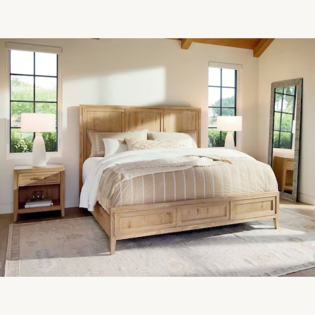 Courtland Blond White Oak King Panel Bed