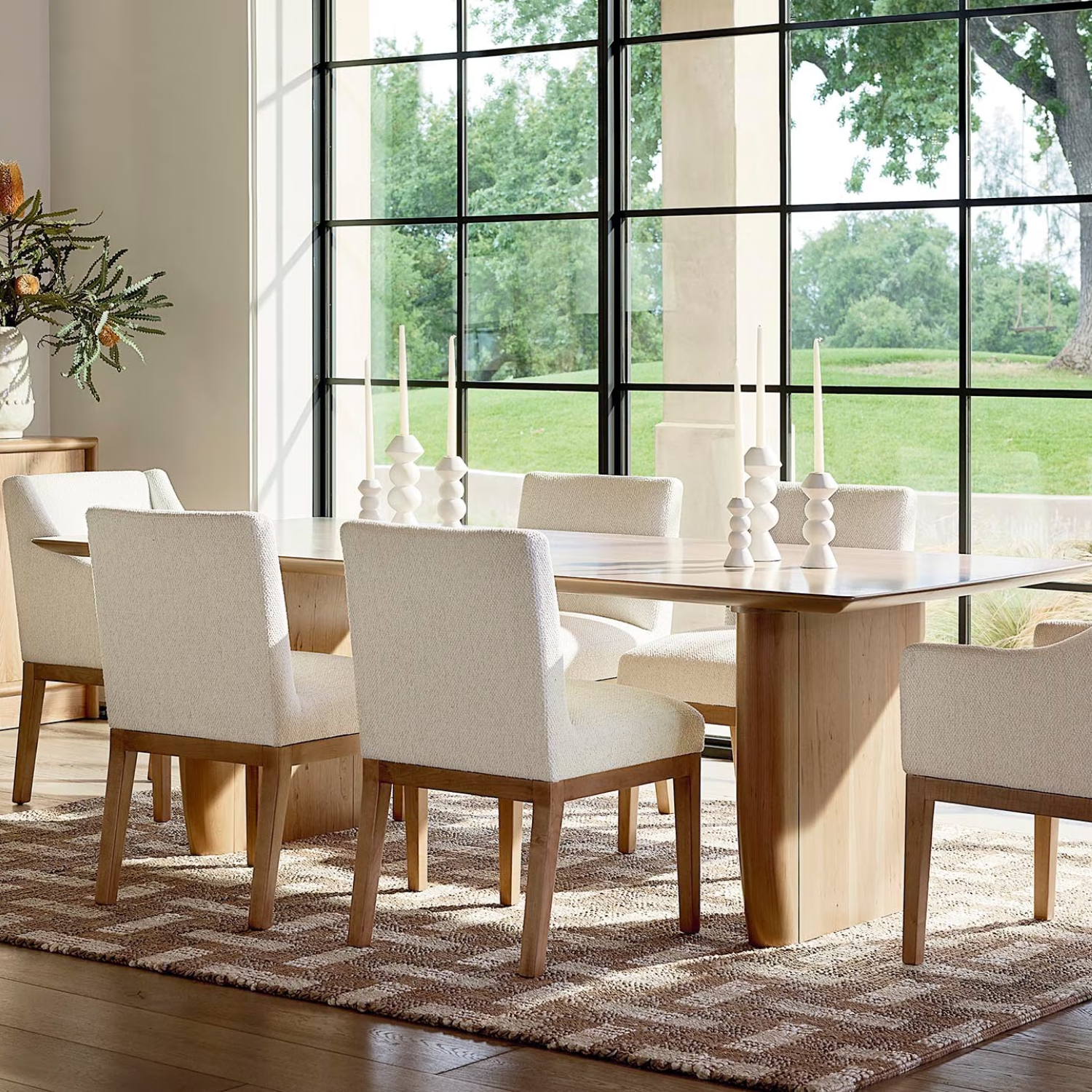 Dresden Rectangle Dining Table