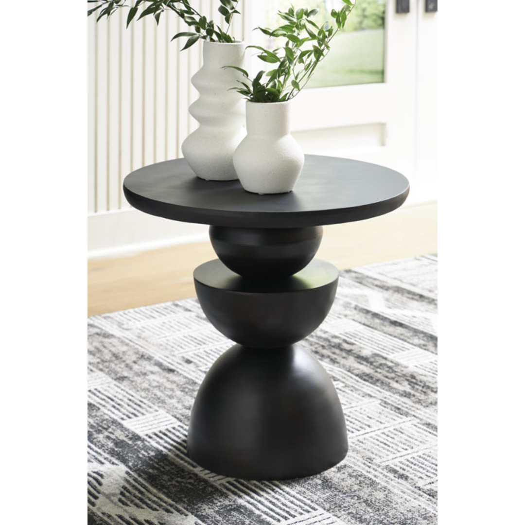 Kurtson Accent Table