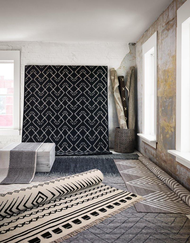 Charcoal Patterned Rug - The Tin Roof Furniture